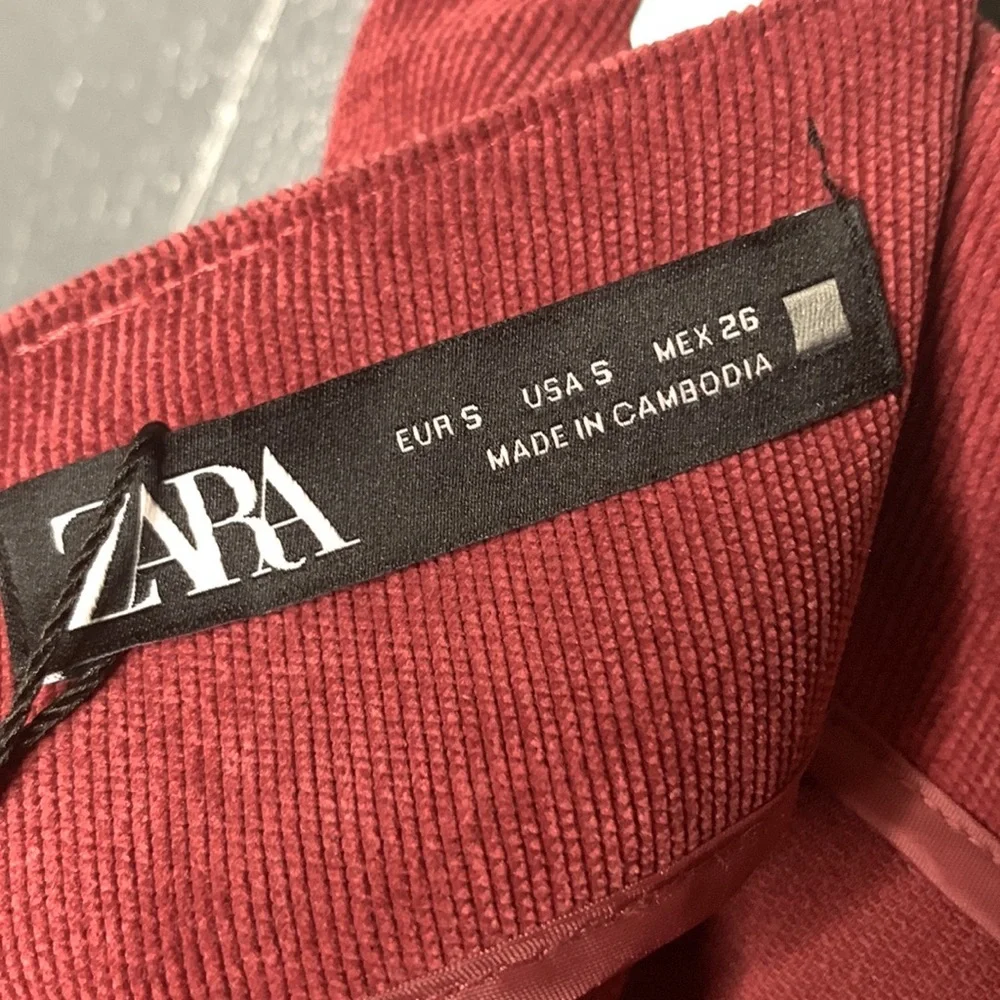 NWT‎ Zara Ruched Corduroy Mini Skirt  Size Small